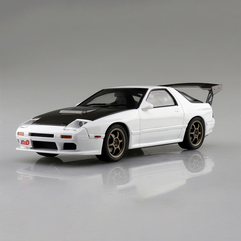 Modèle de voiture à assembler  - Model Kit Initial D avis et prix